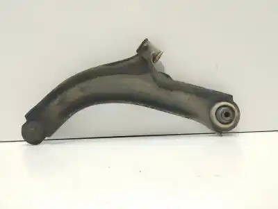 Автозапчасти б/у передний правый нижний рычаг подвески за renault clio iii pack authentique ссылки oem iam 8200744092  