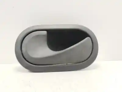 Автозапчастина б/у ліва задня внутрішня ручка для renault clio iii pack authentique посилання на oem iam 8200310579  