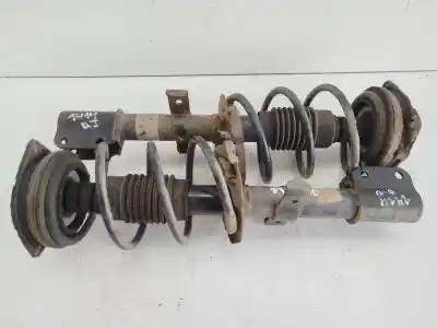 Автозапчастина б/у комплект передніх амортизаторов для RENAULT CLIO III Dynamique Посилання на OEM IAM 8200676024  