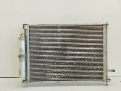 Автозапчастина б/у водяний радіатор для renault clio iii dynamique посилання на oem iam 8200688390  