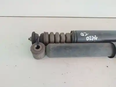 Автозапчастина б/у комплект задніх амортизаторов для renault clio iii pack authentique посилання на oem iam 8200676769  