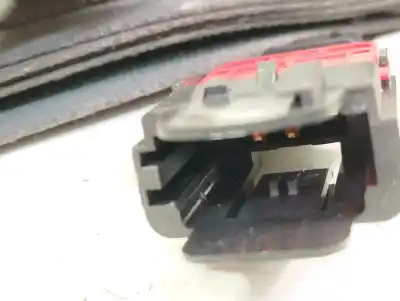 Автозапчастина б/у передній правий ремін безпеки для renault clio iii pack authentique посилання на oem iam 8200838217  