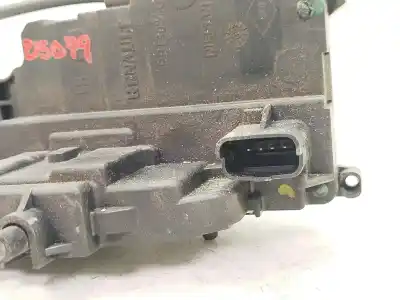 Second-hand car spare part rear left door lock for renault clio iii pack authentique oem iam references 8200300128  