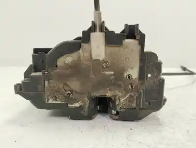 Автозапчасти б/у замок задней правой двери за renault clio iii pack authentique ссылки oem iam 8200300129  