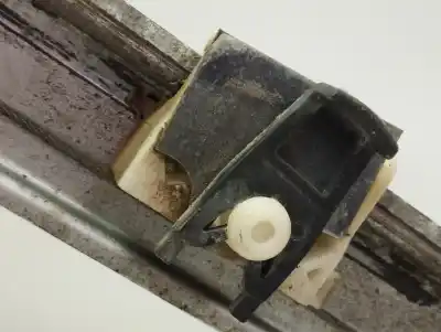 Автозапчасти б/у регулятор стекла переднего правого за renault clio iii pack authentique ссылки oem iam 8200843597