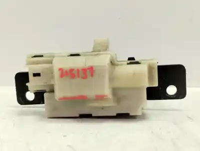 Автозапчасти б/у замок багажника/ворот за renault clio iii pack authentique ссылки oem iam 8200076240