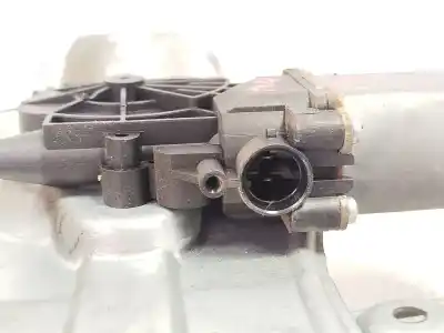 Second-hand car spare part passenger side right window regulator for renault clio iii pack authentique oem iam references 8200843597  