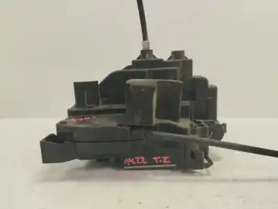 Автозапчастина б/у замок дверей заднього лівого для renault clio iii pack authentique посилання на oem iam 8200300128  