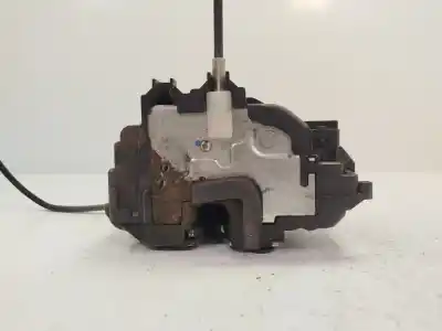 Second-hand car spare part left front door lock for renault clio iii pack authentique oem iam references 8200300123  