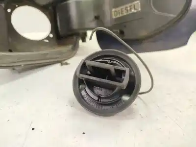 Автозапчастина б/у зовнішній пливний колпак для renault clio iii pack authentique посилання на oem iam 8200383466  