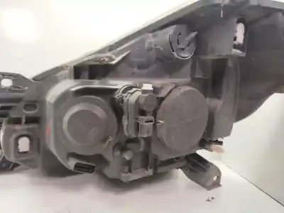 Автозапчасти б/у правая фара за renault clio iii pack authentique ссылки oem iam 260100203r  