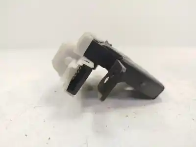 Second-hand car spare part trunk lock for renault clio iii dynamique oem iam references 8200076240  