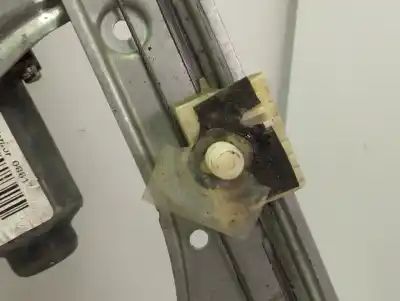 Автозапчастина б/у регулятор переднього правого скла для renault clio iii pack authentique посилання на oem iam 8200843597  