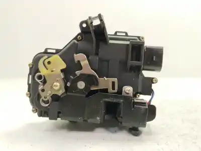 Pezzo di ricambio per auto di seconda mano SERRATURA PORTA ANTERIORE SINISTRA per AUDI A4 BERLINA (8E)  Riferimenti OEM IAM 4B1837015G  