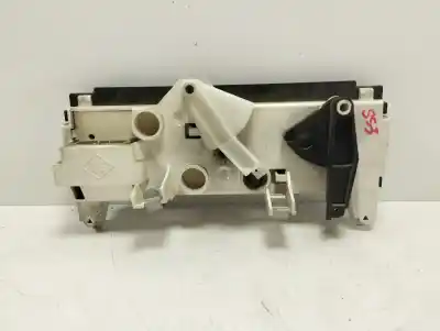 Second-hand car spare part heating / air conditioning control panel for renault kangoo (f/kc0) authentique 64 cv / 47 kw oem iam references 9070437047  