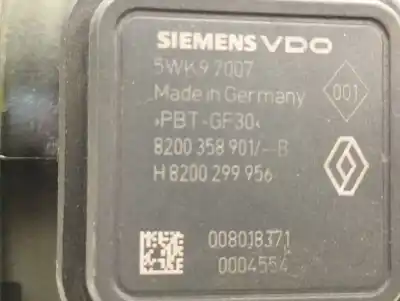 Автозапчастина б/у витратомір повітря для renault clio iii pack authentique посилання на oem iam 8200358901  