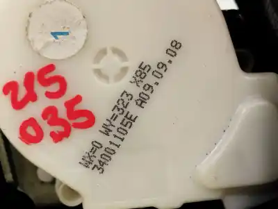 Автозапчасти б/у задний правый ремень безопасности за renault clio iii pack authentique ссылки oem iam 8200683953  