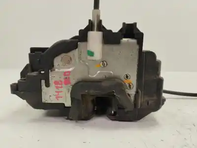 Second-hand car spare part Front Right Door Lock for RENAULT CLIO III Pack Authentique OEM IAM references 8200300125  