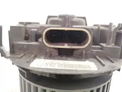 Second-hand car spare part heating fan for renault clio iii pack authentique oem iam references 7701062226