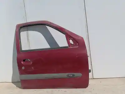Pezzo di ricambio per auto di seconda mano porta anteriore destra per renault clio ii fase ii (b/cb0) base authentique 82 cv / 60 kw riferimenti oem iam 7751472476  