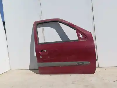 Pezzo di ricambio per auto di seconda mano Porta Anteriore Destra per RENAULT CLIO II FASE II (B/CB0) Base Authentique 82 CV / 60 KW Riferimenti OEM IAM 7751472476  