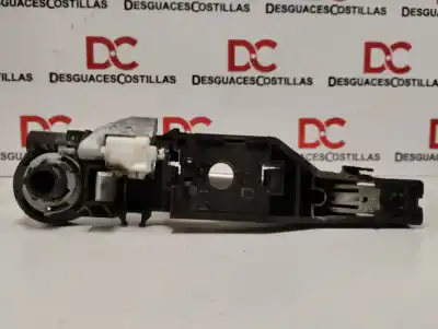 Second-hand car spare part exterior right front door handle for renault clio iii exception oem iam references 8200299149