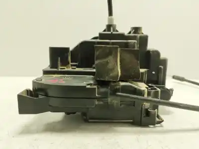 Автозапчасти б/у замок задней левой двери за renault clio iii pack authentique ссылки oem iam 8200300128