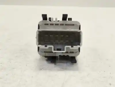 Автозапчасти б/у выключатель левого переднего окна за renault clio iii pack authentique ссылки oem iam 8200214945