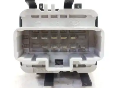 Автозапчастина б/у передні вікний вмикач для renault clio iii pack authentique посилання на oem iam 8200214945  