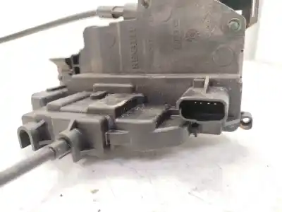 Second-hand car spare part left front door lock for renault clio iii dynamique oem iam references 8200350752  