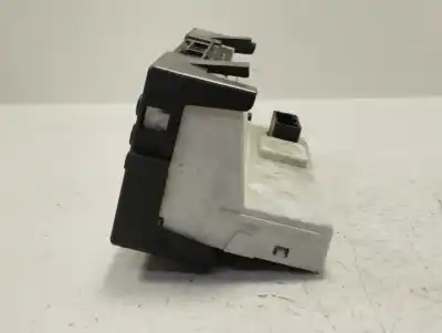 Автозапчастина б/у багатофункційний дисплей для renault clio iii pack authentique посилання на oem iam 8200755144a  