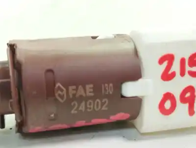 Second-hand car spare part switch for renault clio iii pack authentique oem iam references 24902