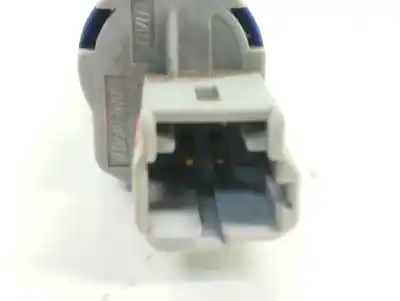 Автозапчастина б/у вимикач для renault clio iii pack authentique посилання на oem iam 8200276359  