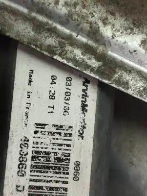 Автозапчасти б/у регулятор стекла переднего левого за renault clio iii pack authentique ссылки oem iam 8200843592  