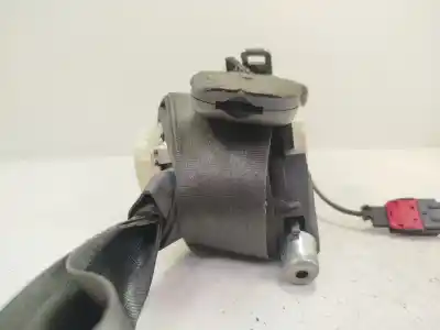 Second-hand car spare part front left seat belt for renault clio iii dynamique oem iam references 8200838229  