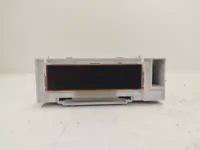 Second-hand car spare part multifunction display for renault clio iii dynamique oem iam references 8200755144  