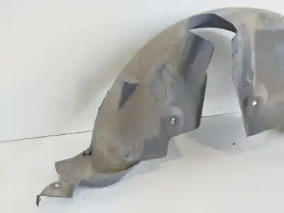 Second-hand car spare part rear left wheel arch for renault clio iii pack authentique oem iam references 8200289942  