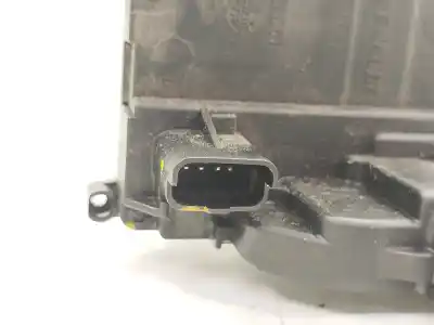 Автозапчастина б/у замок передній праві двері для renault clio iii dynamique посилання на oem iam 8200350753