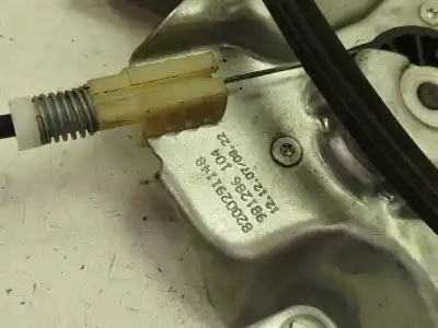 Автозапчастина б/у регулятор вікна передній лівий для renault clio iii dynamique посилання на oem iam 8200291148