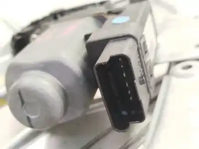 Second-hand car spare part driver left window regulator for renault clio iii dynamique oem iam references 8200291148  