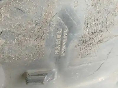 Second-hand car spare part front left wheel arch for renault clio iii pack authentique oem iam references 8200289945  