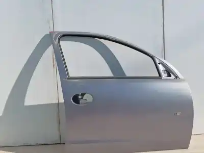 Peça sobressalente para automóvel em segunda mão porta dianteira direita por opel corsa c blue line referências oem iam 124582  