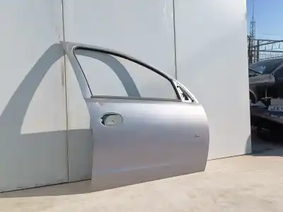 Peça sobressalente para automóvel em segunda mão Porta Dianteira Direita por OPEL CORSA C Blue Line Referências OEM IAM 124582  
