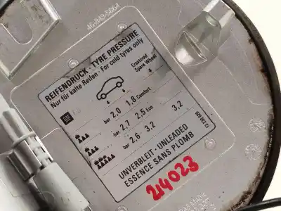 Peça sobressalente para automóvel em segunda mão tampa de combustível externa por opel corsa d enjoy referências oem iam 13183307  