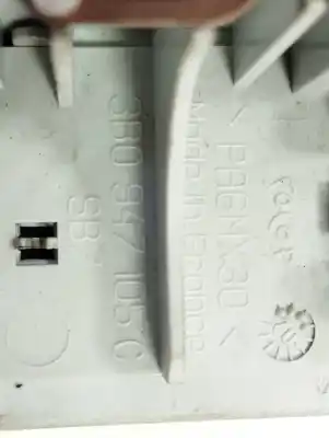 Автозапчастина б/у внутрішне світло для seat toledo (1m2) sport посилання на oem iam 3b0947105c  