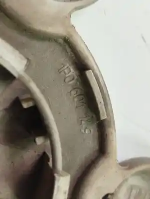 Second-hand car spare part hub caps for seat leon (1p1) reference oem iam references 1p0601149  