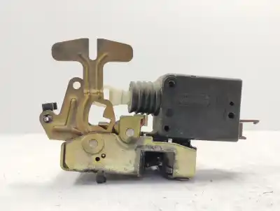 Second-hand car spare part rear left door lock for citroen saxo 1.4 sx oem iam references 913761