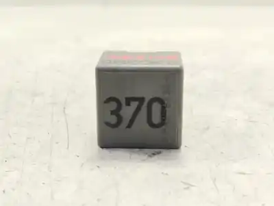 Автозапчастина б/у реле для audi a6 c6 avant (4f5) 2.0 tdi посилання на oem iam 8d0951253  