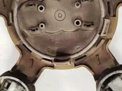 Piesă de schimb auto la mâna a doua Capace Roti pentru AUDI A4 B8 (8K2) 2.0 TDI Referințe OEM IAM 4F0601165  