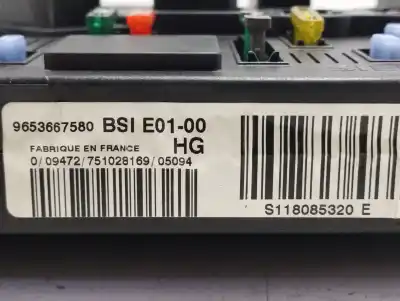 Автозапчасти б/у БЛОК РЕЛЕ/ПРЕДОХРАНИТЕЛЕЙ за CITROEN XSARA PICASSO (N68)  ссылки OEM IAM 9653667580  